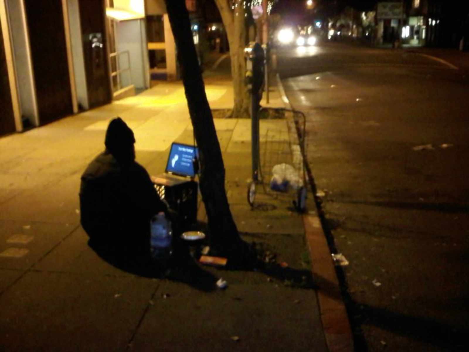 sf-homeless-man-laptop.jpg