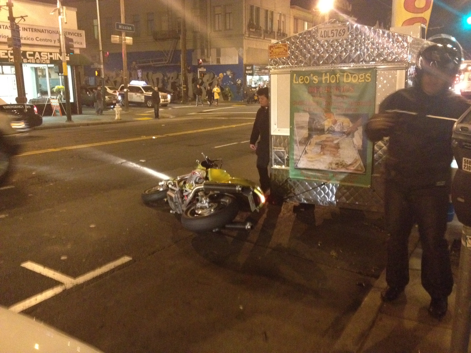 Motorcycle Crashes Into Mission St. Hot Dog Cart With Surprising ...