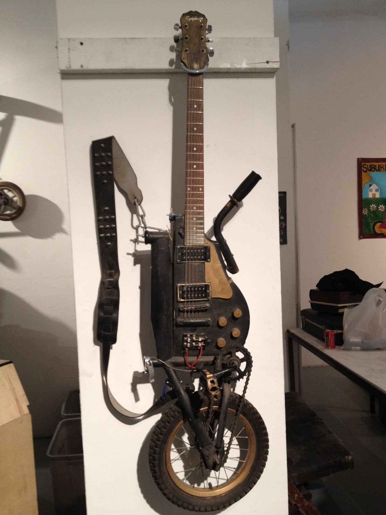 cyclecide-bicycle-guitar.jpg